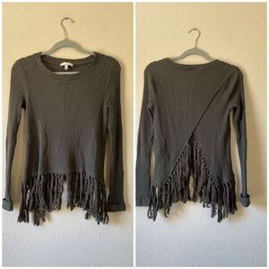 Eri and ali fringe open‎ back sweater size small